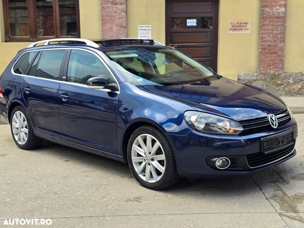 Volkswagen Golf 2.0 TDI DPF BlueMotion Technology DSG Style - 1