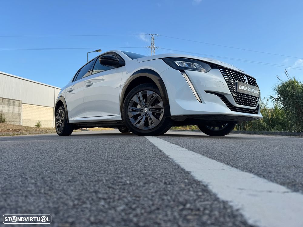 Peugeot e-208 Allure Pack - 18