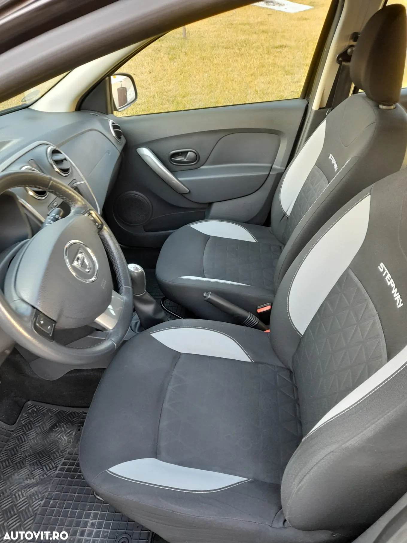 Dacia Sandero Stepway 0.9 TCe Prestige - 13