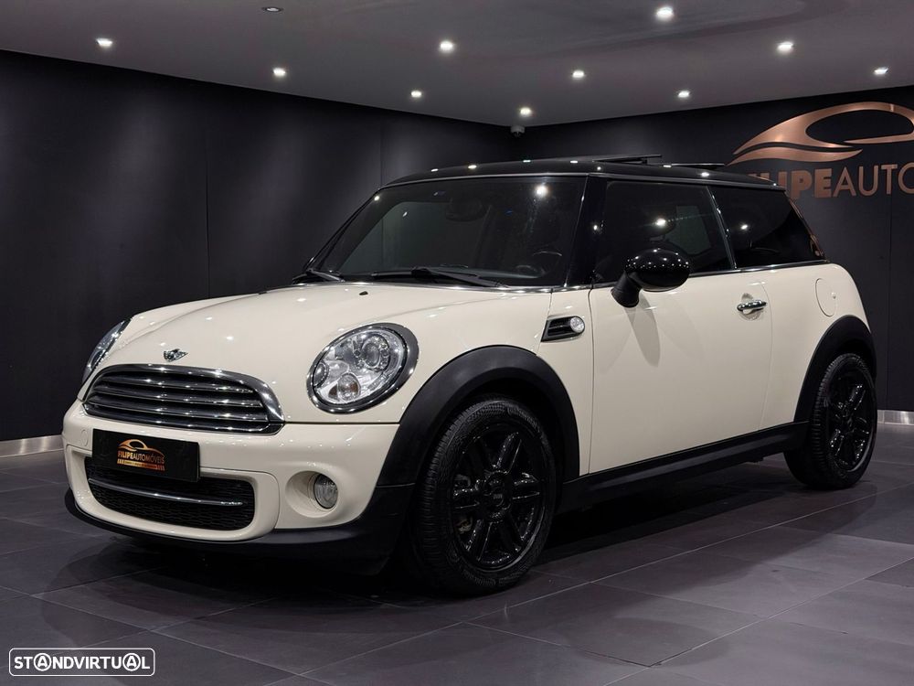 MINI 3 Portas Cooper D - 1