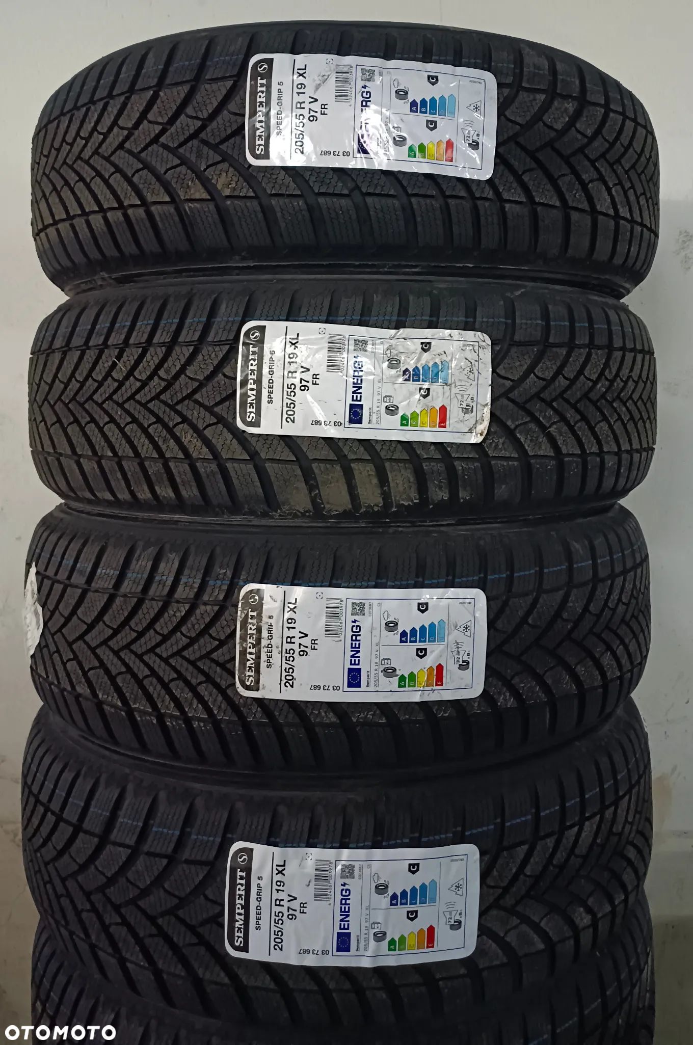 4x Opona Zimowa Semperit 205/55R19 - 1
