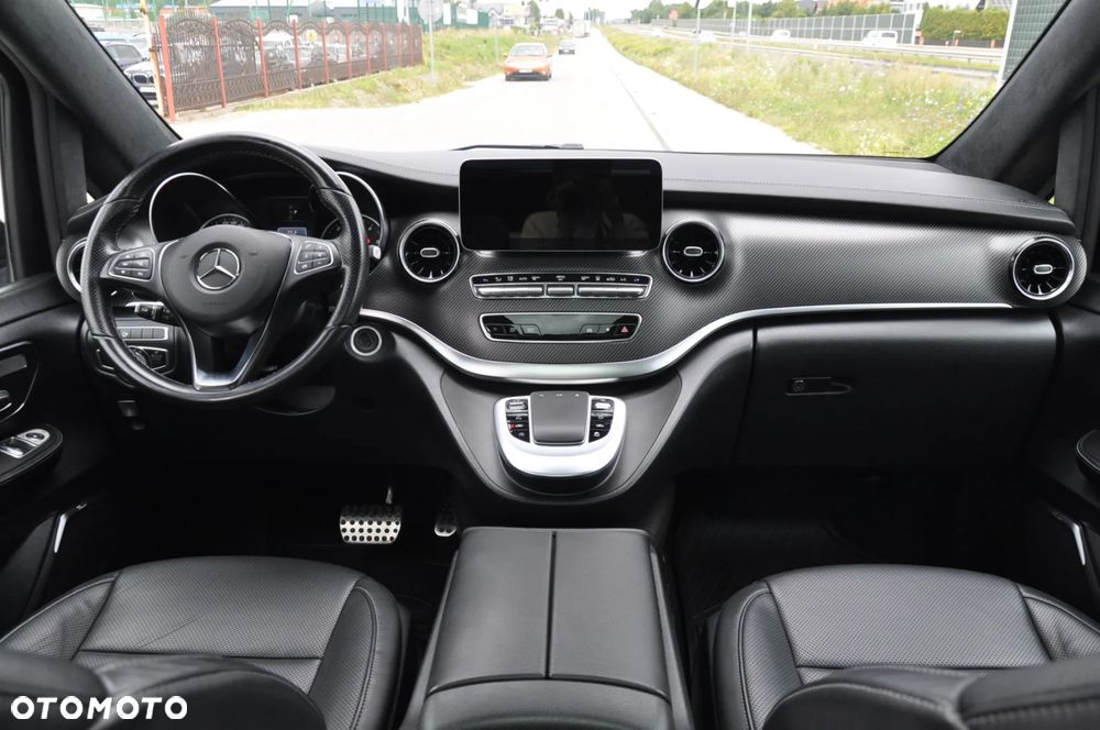 Mercedes-Benz Klasa V 300 d 4-Matic Exclusive 9G-Tronic (d³ugi) - 7