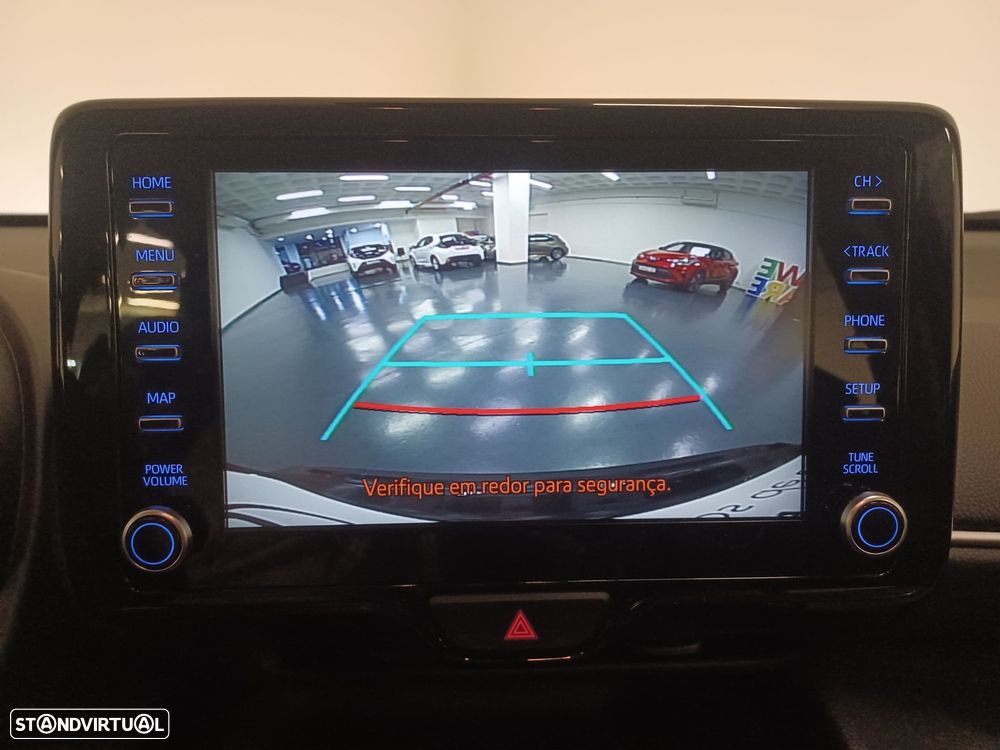 Toyota Yaris Cross 1.5 Hybrid Comfort Plus - 19