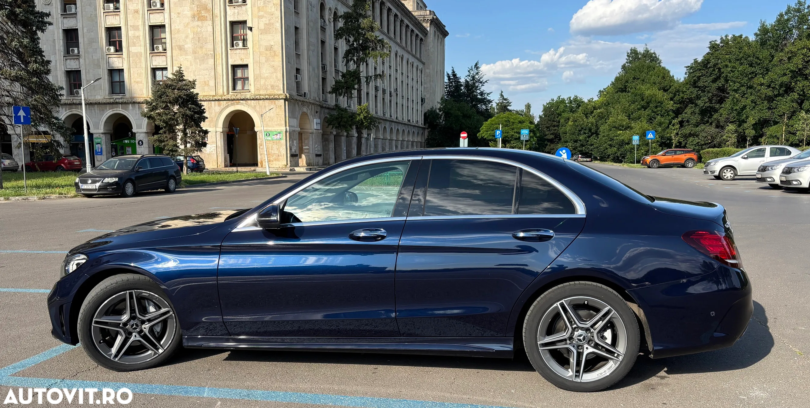Mercedes-Benz C - 3