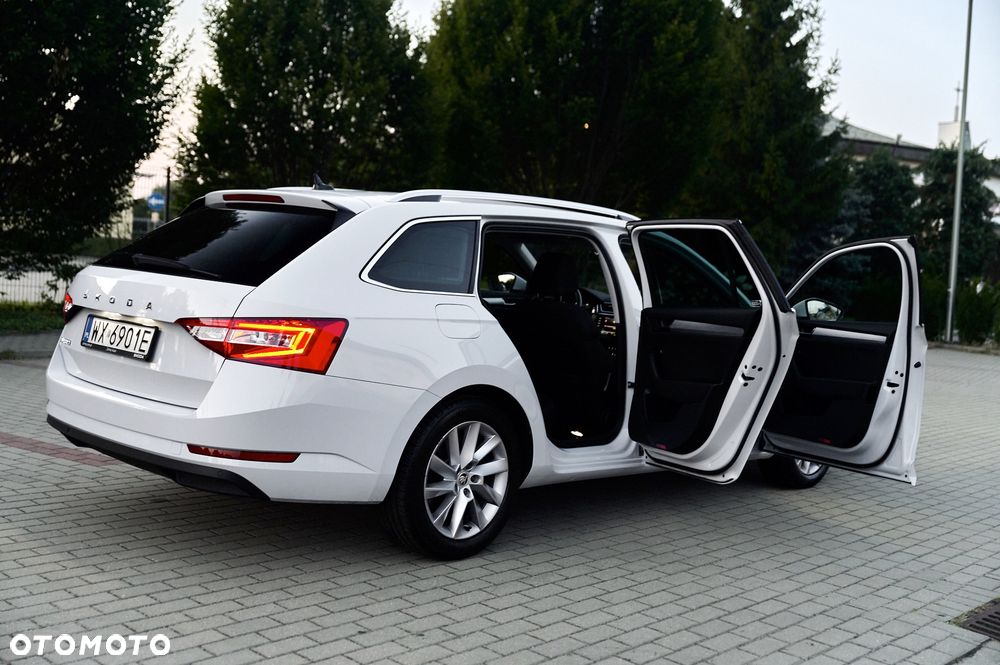 Skoda Superb 1.5 TSI Ambition DSG - 20