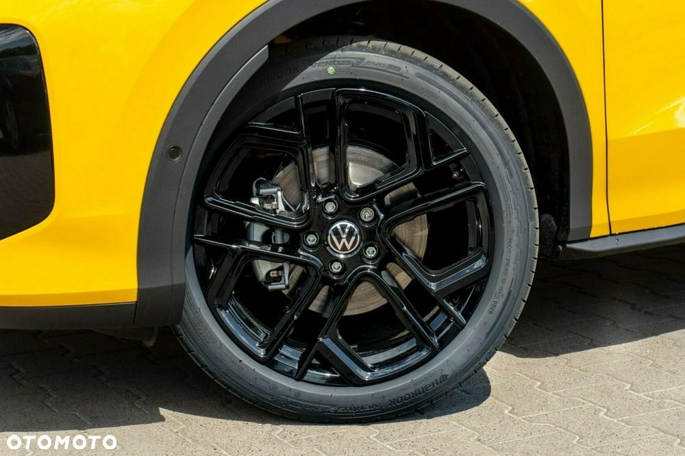 Volkswagen T-Roc - 13