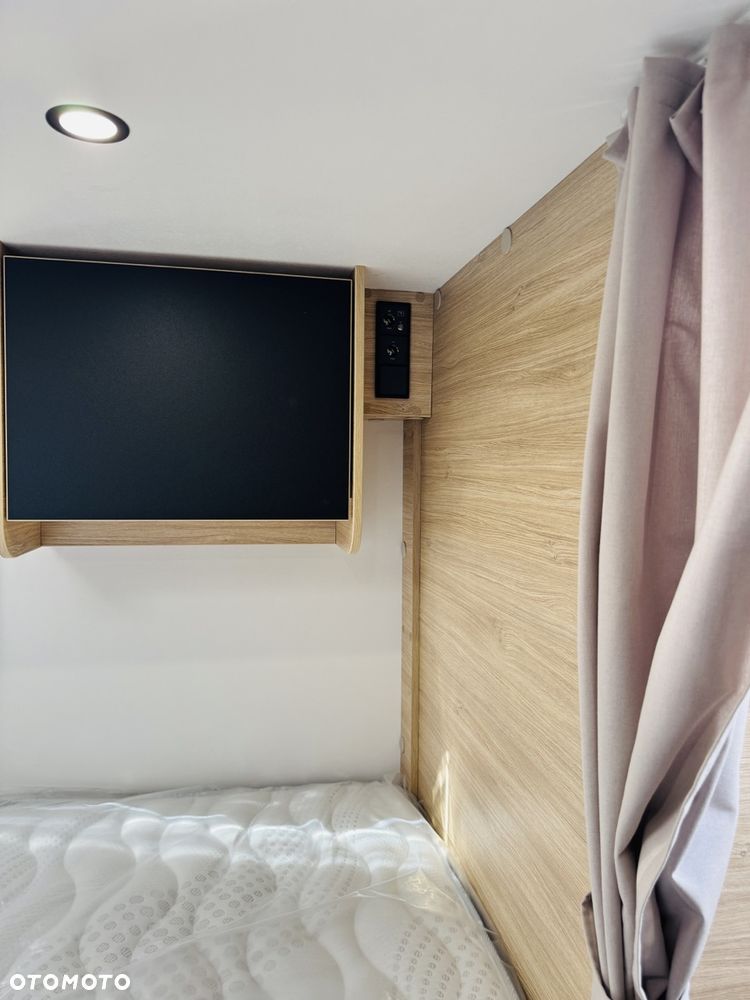 Ford Chausson 627 GA Titanium Line - 31