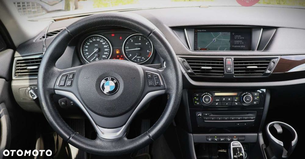 BMW X1 - 11