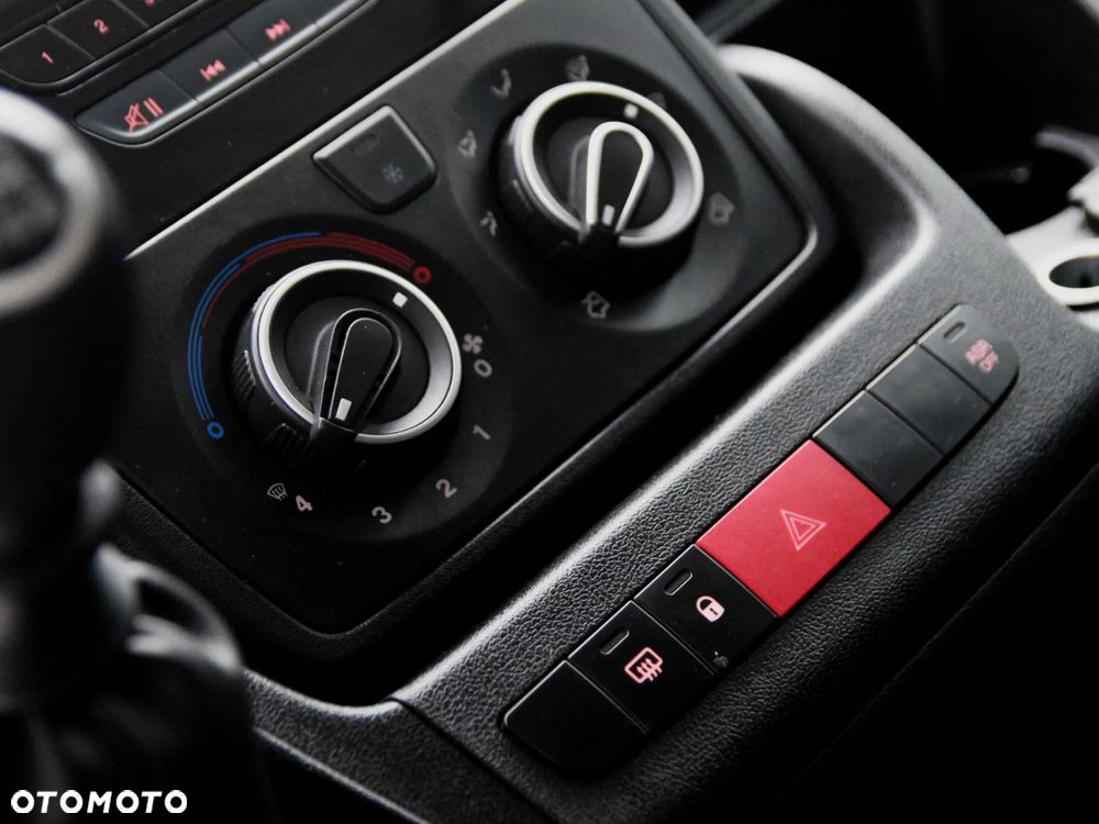 Peugeot BOXER - 13