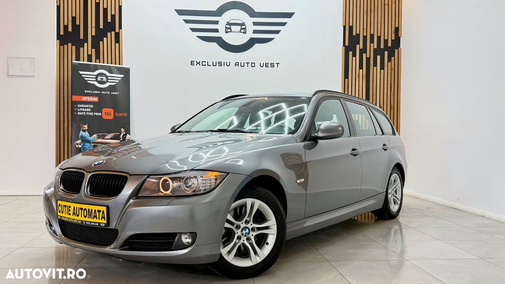 BMW Seria 3 320i Touring Aut. - 3