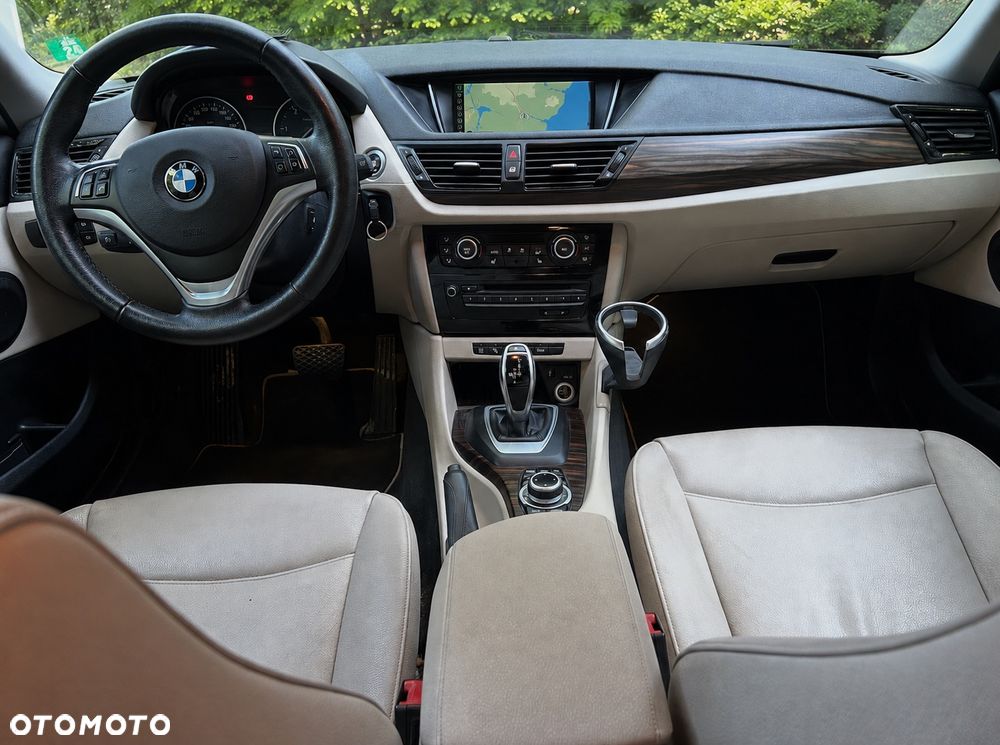 BMW X1 - 10