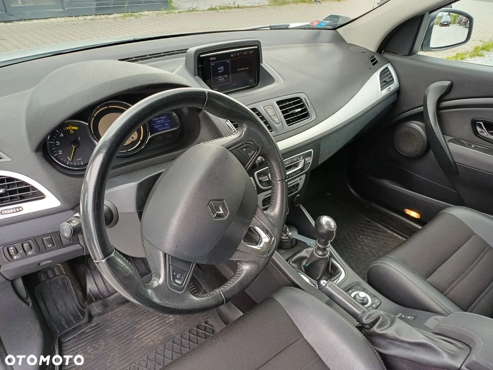 Renault Megane 1.5 dCi Business - 13
