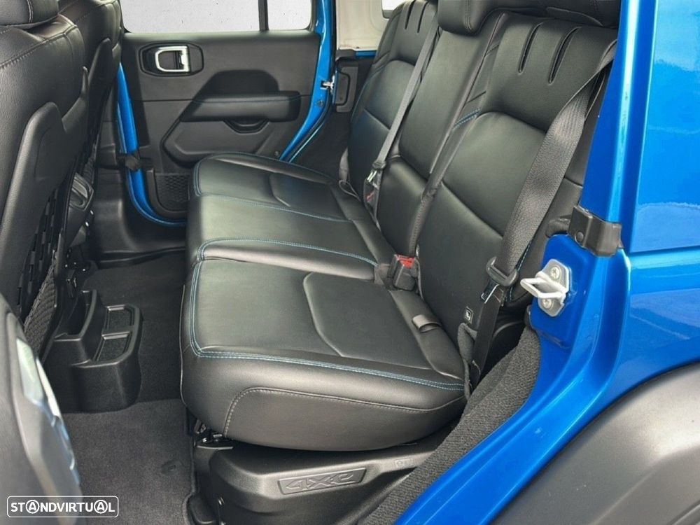 Jeep Wrangler Unlimited - 9