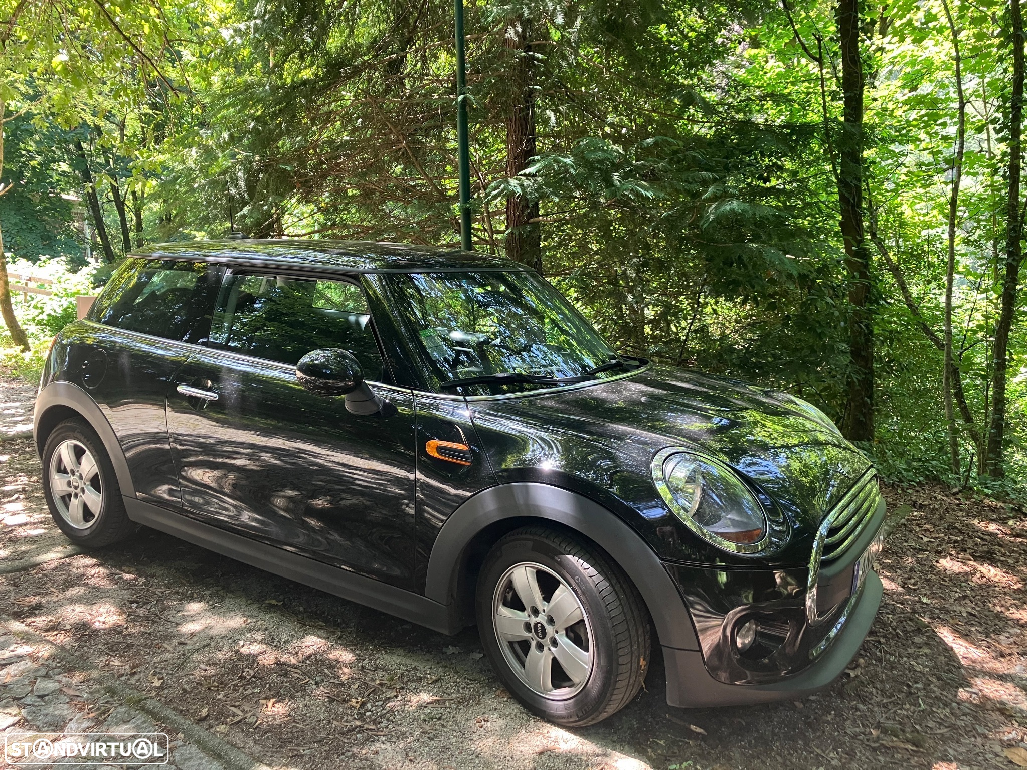 MINI 3 Portas One D - 10