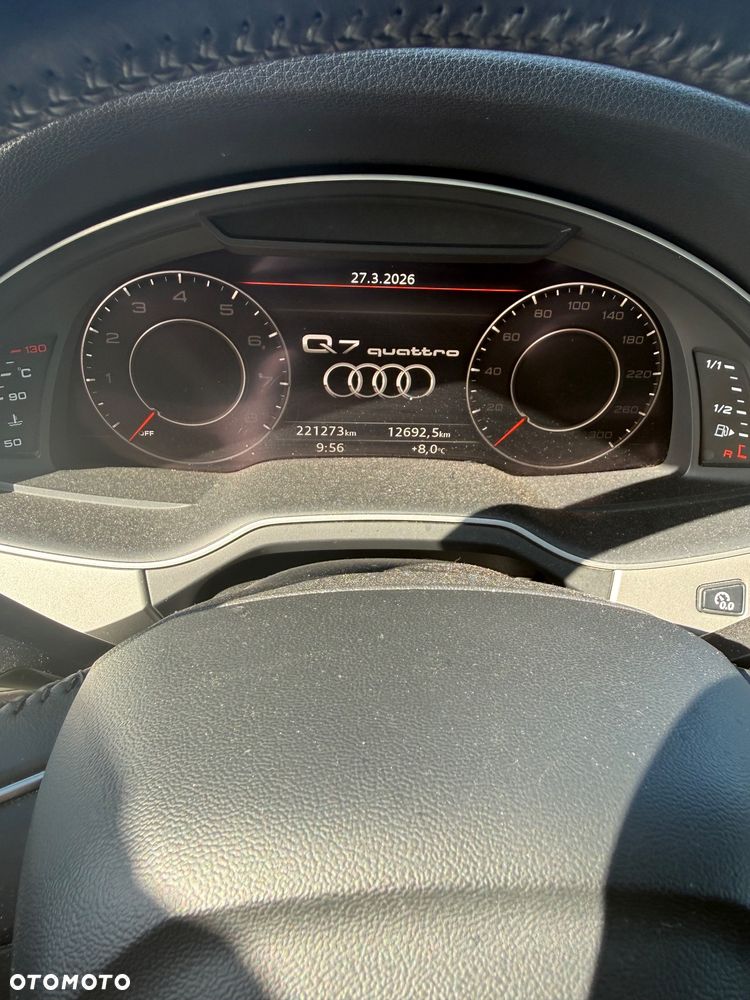 Audi Q7 - 15