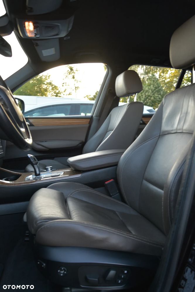 BMW X3 xDrive20d - 28