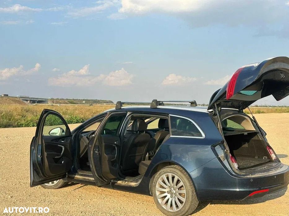 Opel Insignia 2.0 CDTI 4x4 Sport Aut. - 2