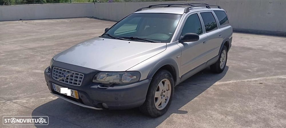 Volvo XC 70 D5 Nivel 2 Auto. - 1