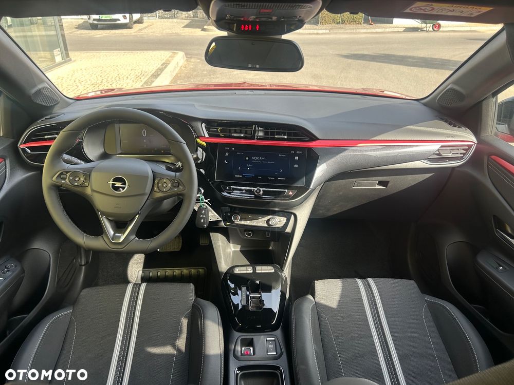 Opel Corsa 1.2 T mHEV Yes 2025 eDCT - 12