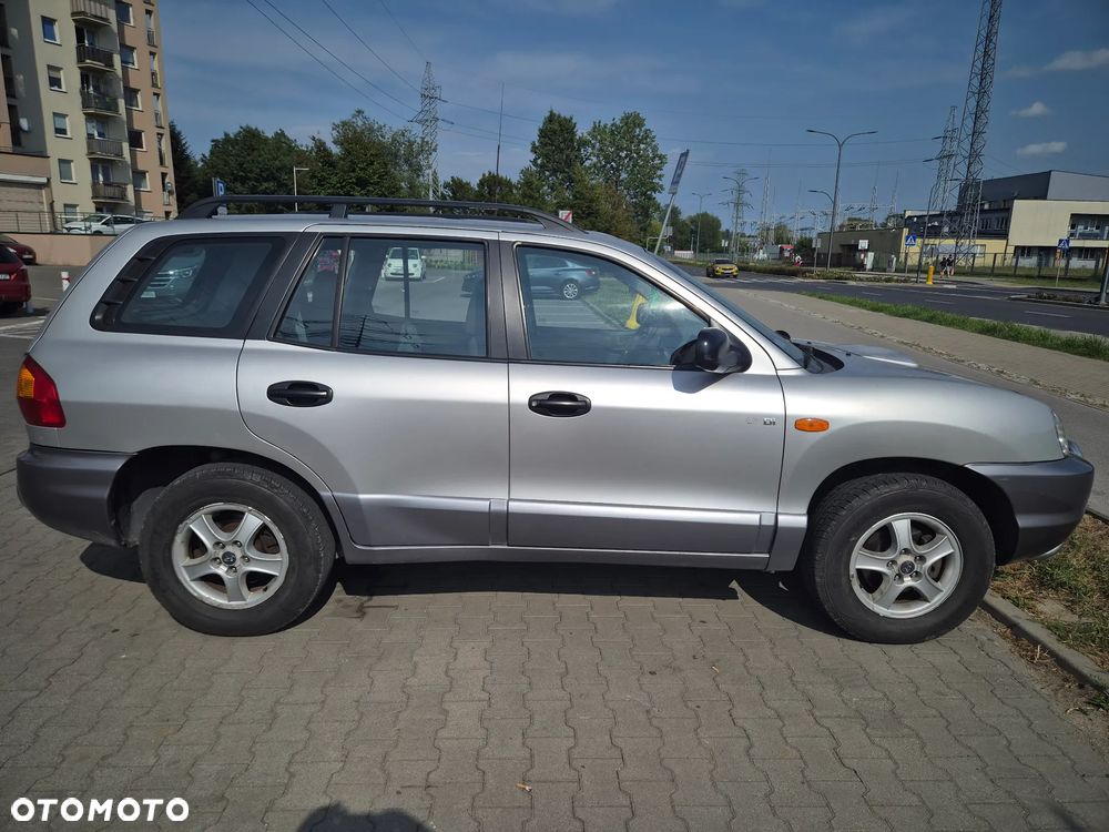 Hyundai Santa Fe 2.0 CRDi 2WD GLS - 2