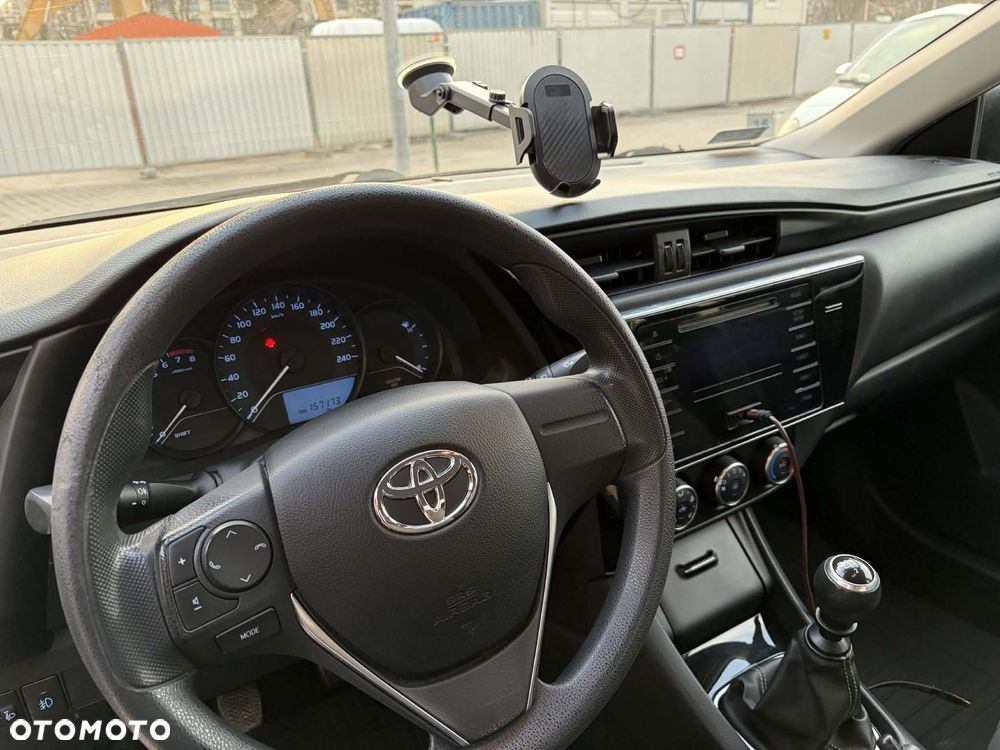 Toyota Corolla 1.6 Active - 5