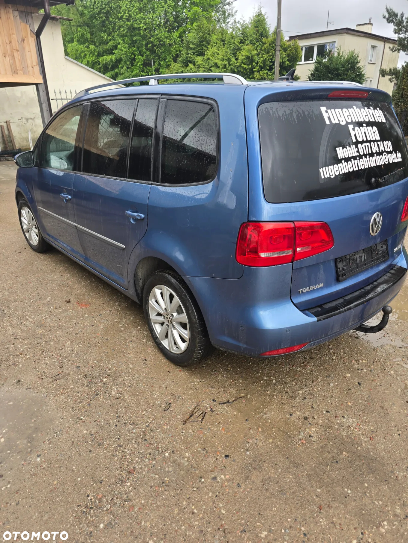 Volkswagen Touran 2.0 TDI DPF BlueMotion Technology DSG Highline - 6