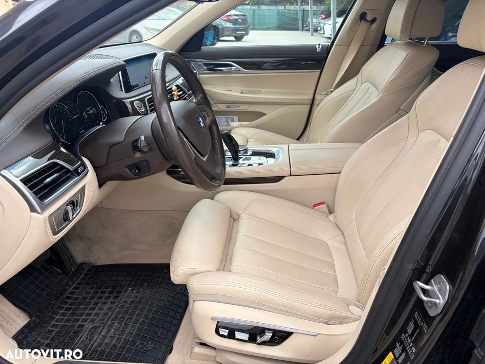 BMW Seria 7 - 9