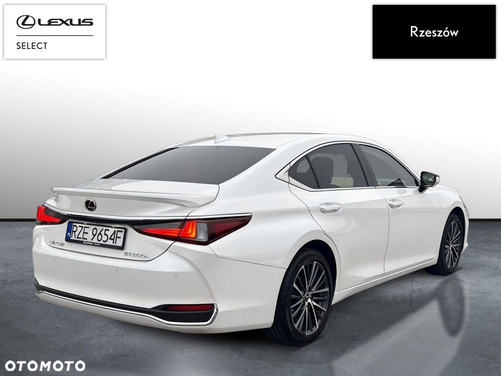 Lexus ES 300h Prestige - 5