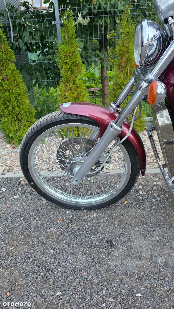 Suzuki Intruder - 17
