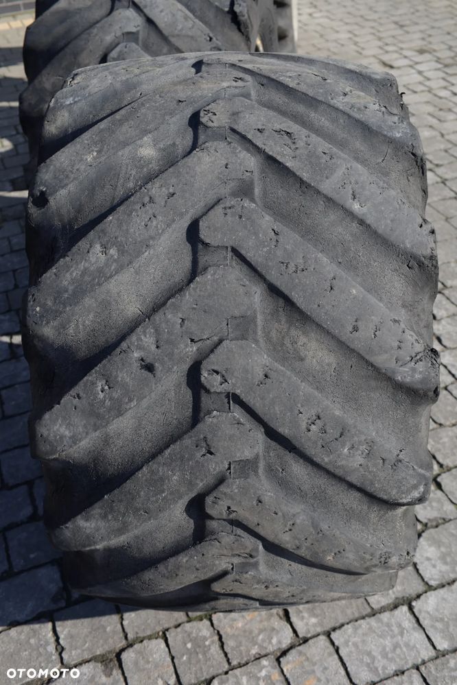 Koła R22.5 Nokian 600/50- 22.5 do koparki opony balony 20 płótna - 4