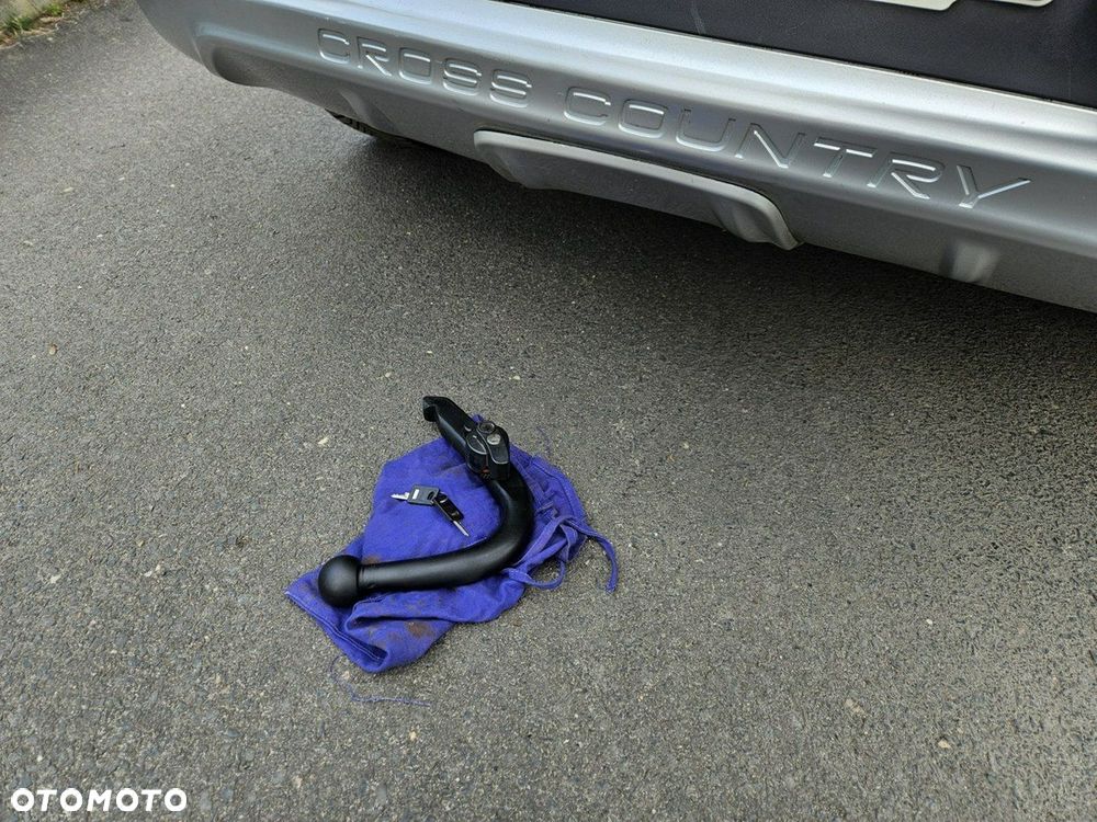 Volvo V40 Cross Country D2 Momentum - 28