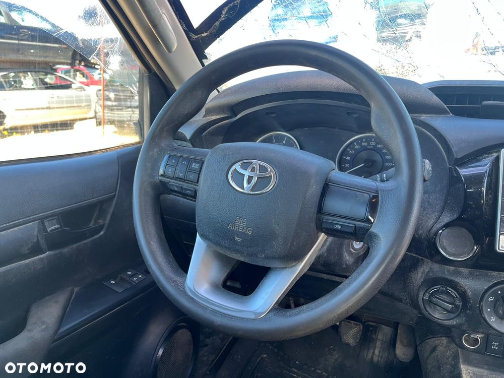 Toyota Hilux 2.4 D-4D Single Cab DLX 4x4 - 6
