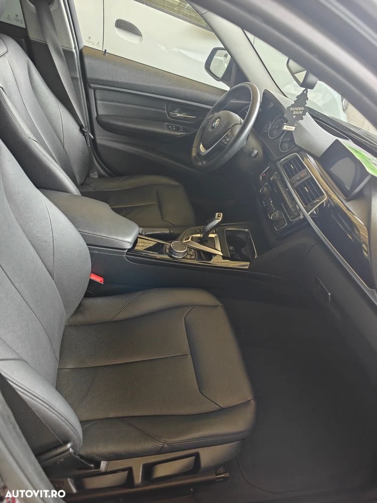 BMW Seria 3 330e iPerformance Advantage - 5