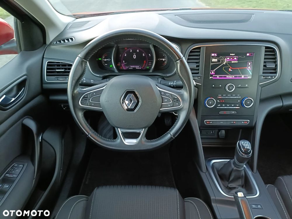 Renault Megane TCe 140 GPF LIMITED - 13