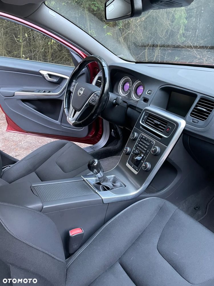 Volvo S60 D5 Momentum - 3