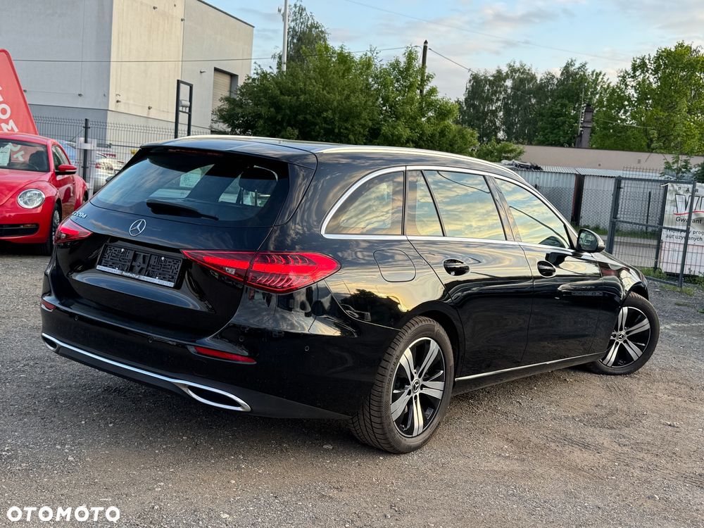 Mercedes-Benz Klasa C 220 d mHEV - 2