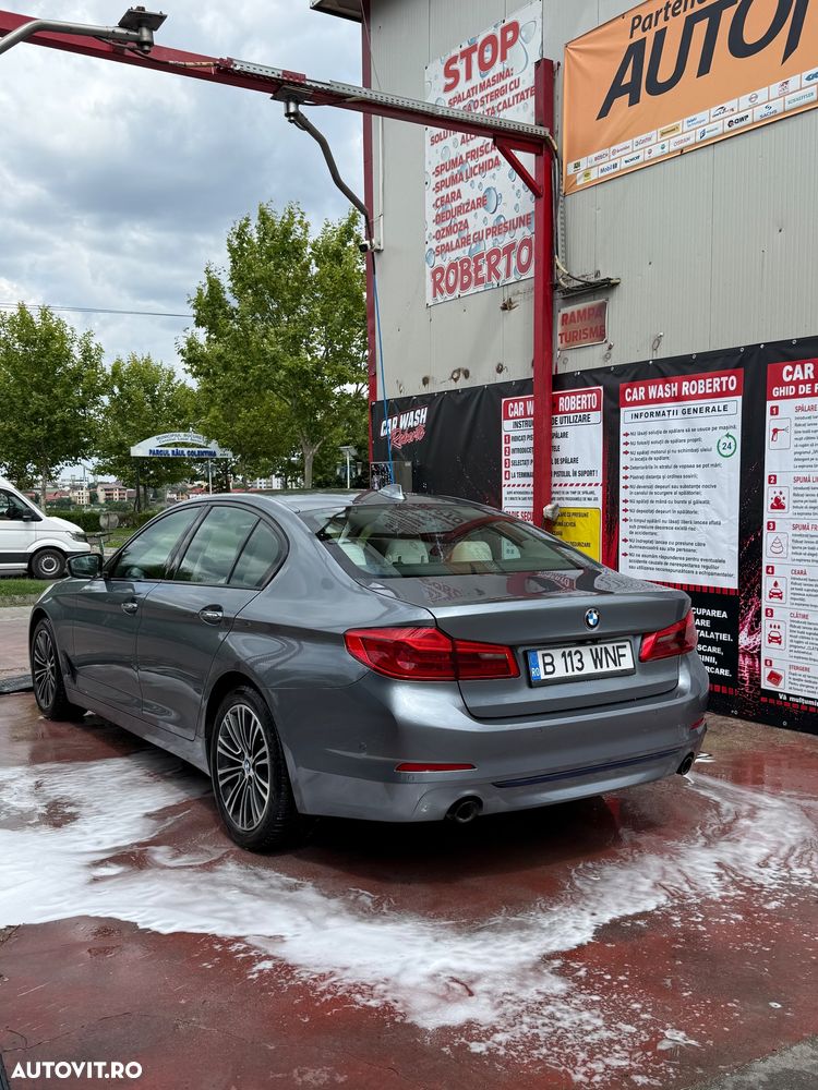 BMW Seria 5 520d xDrive AT - 2