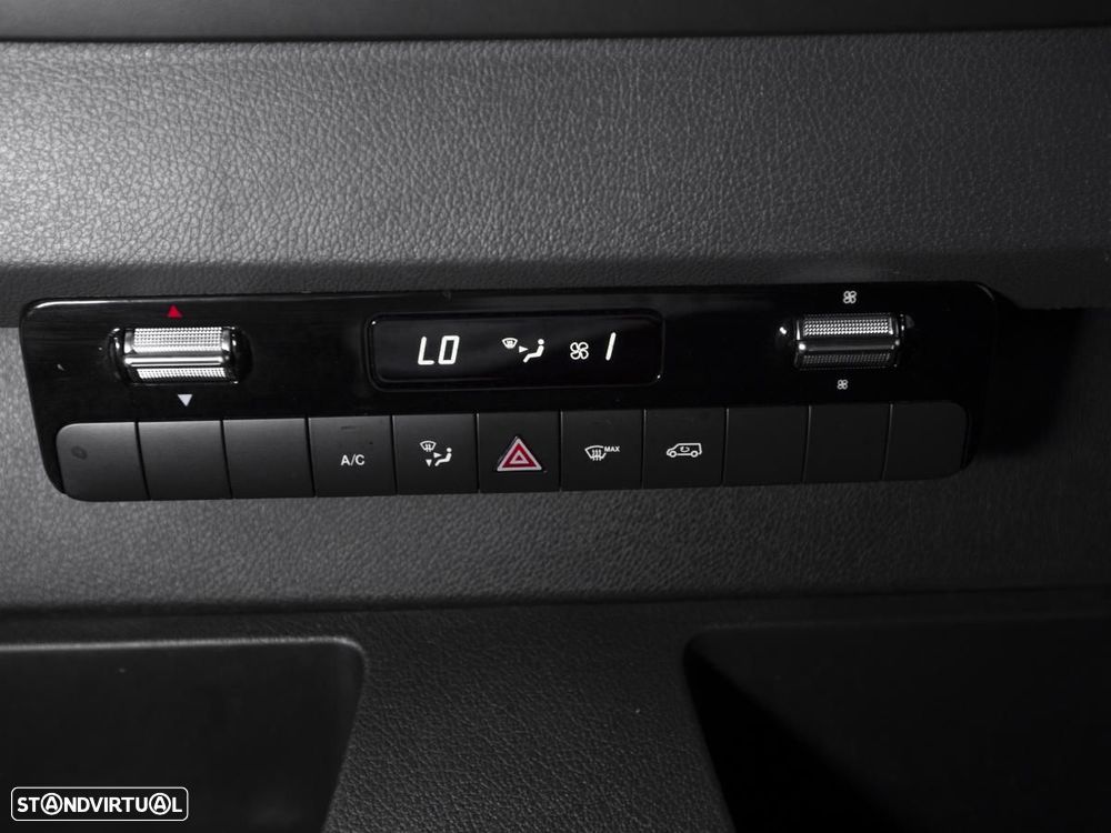 Mercedes-Benz E-SPRINTER - 17