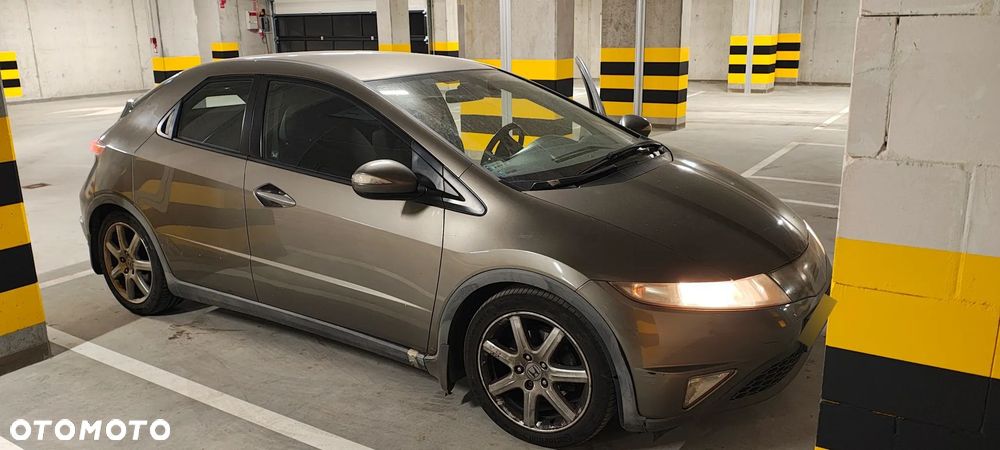 Honda Civic 1.8 Comfort - 2