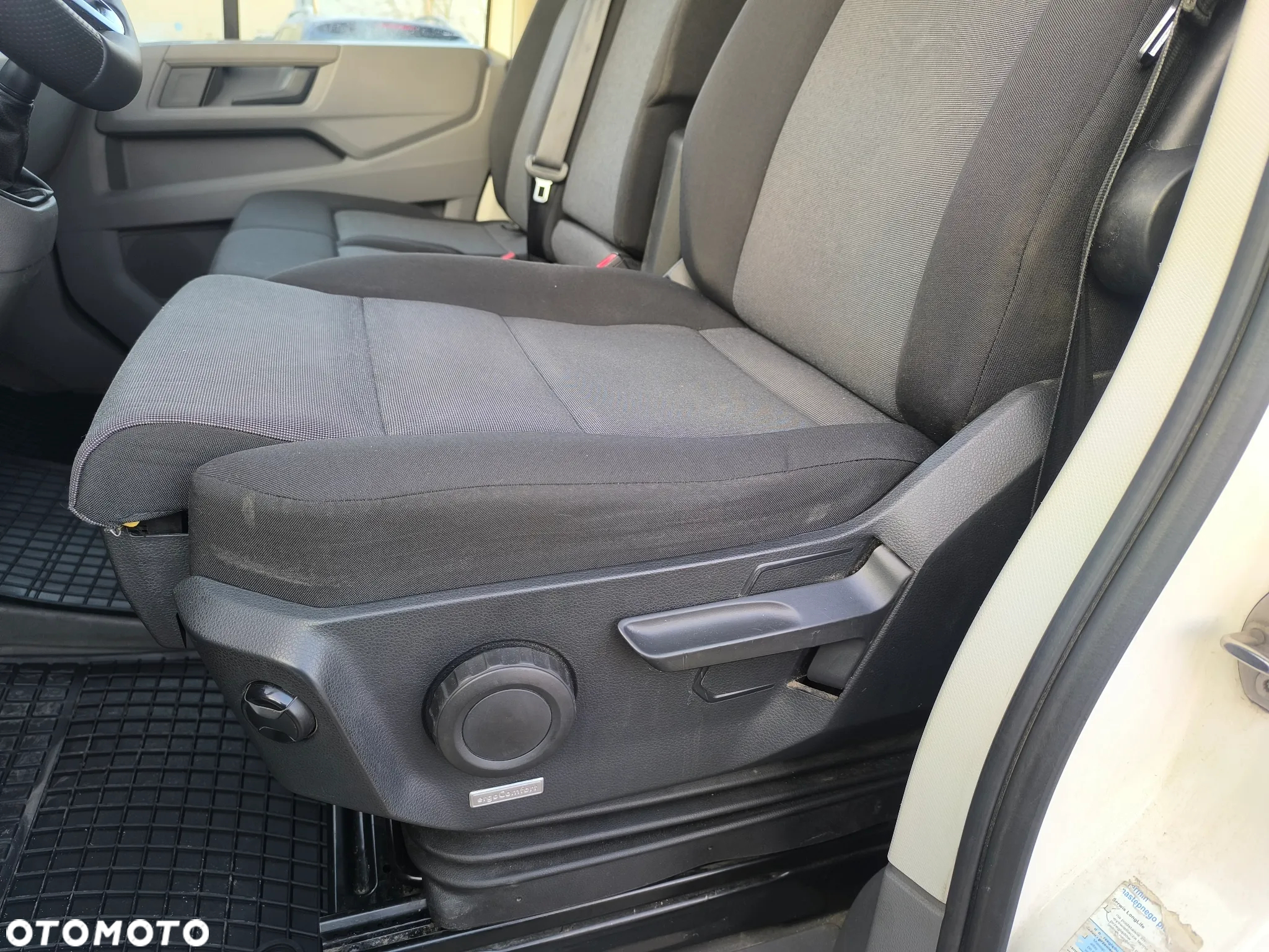 Volkswagen Crafter - 11