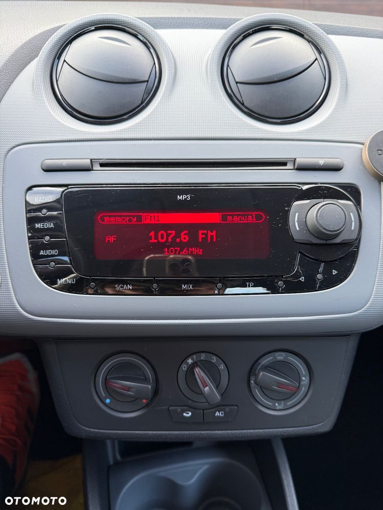 Seat Ibiza SC 1.2 12V Reference - 11