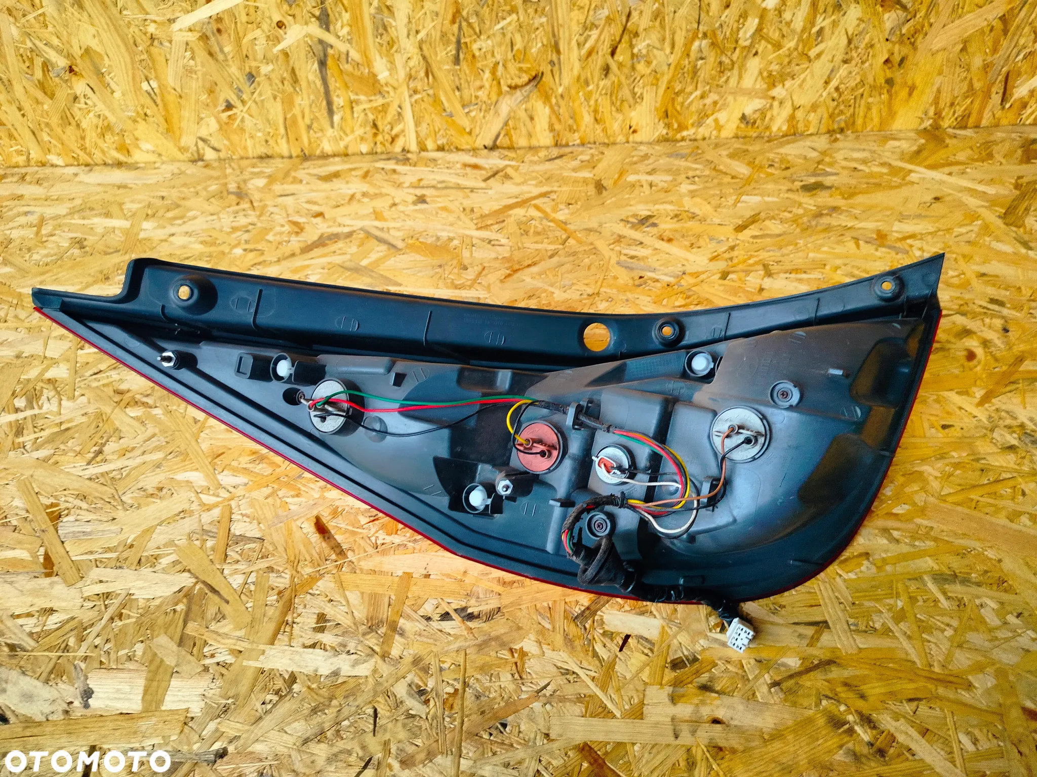 Lampa Tylna Tył Prawa Hyundai I30 07-12r. - 2