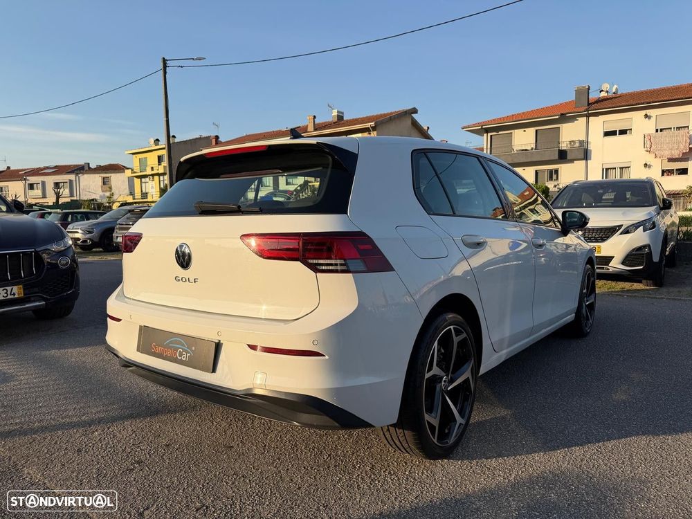 VW Golf 2.0 TDI Conceptline - 5