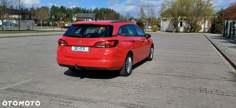 Opel Astra 1.6 D Start/Stop Dynamic - 6