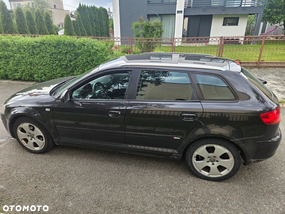 Audi A3 Sportback - 2