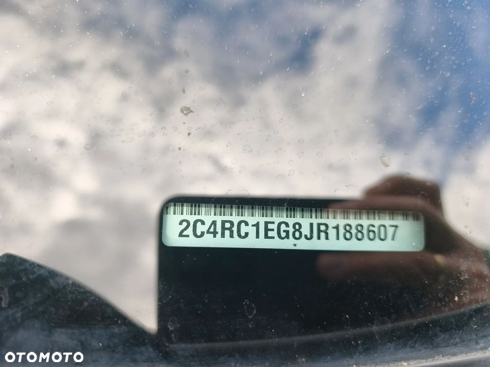 Chrysler Pacifica - 39