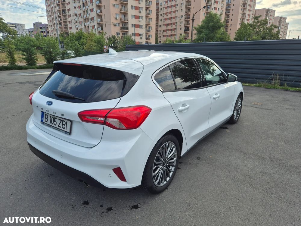 Ford Focus - 4