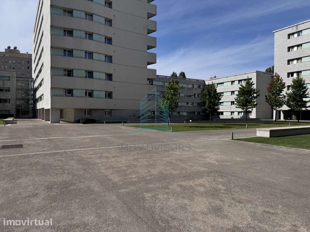 Apartamento T3 Duplex Varandas da Venezuela - Grande imagem: 3/31