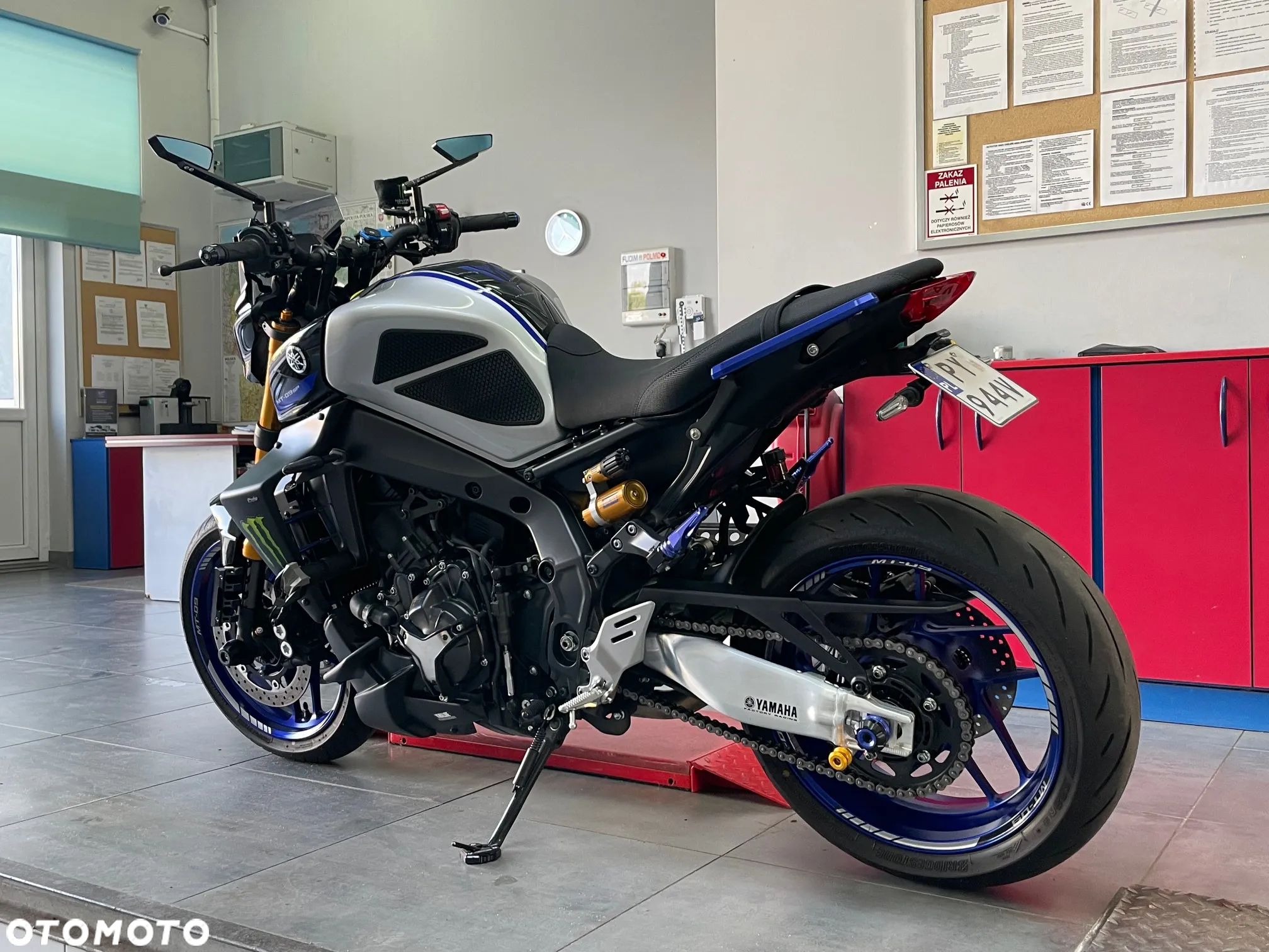 Yamaha MT - 11