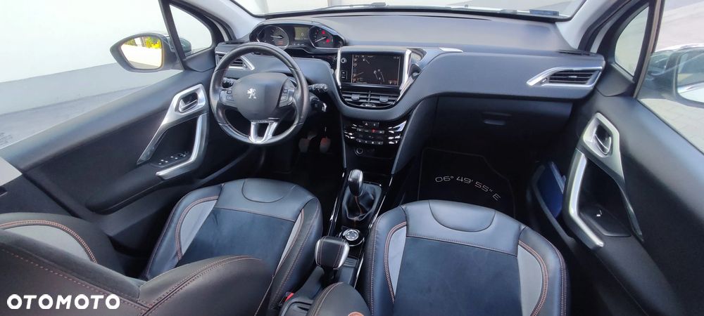 Peugeot 2008 1.2 Pure Tech Crossway S&S - 16